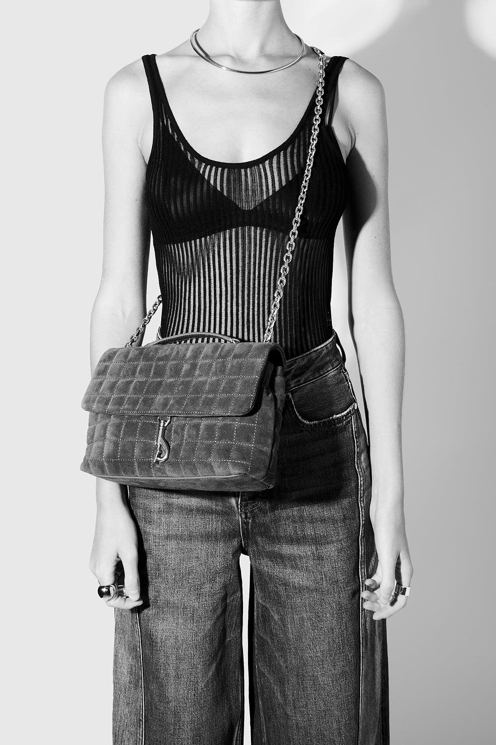 Edie Medium Crossbody With Square Quilt - Image 5