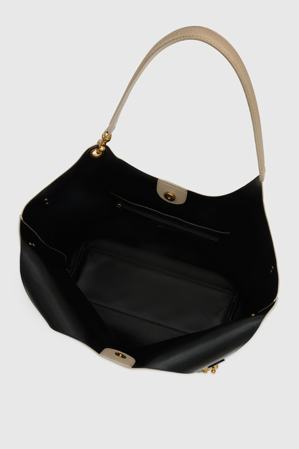 The Perfect Tote - Image 3